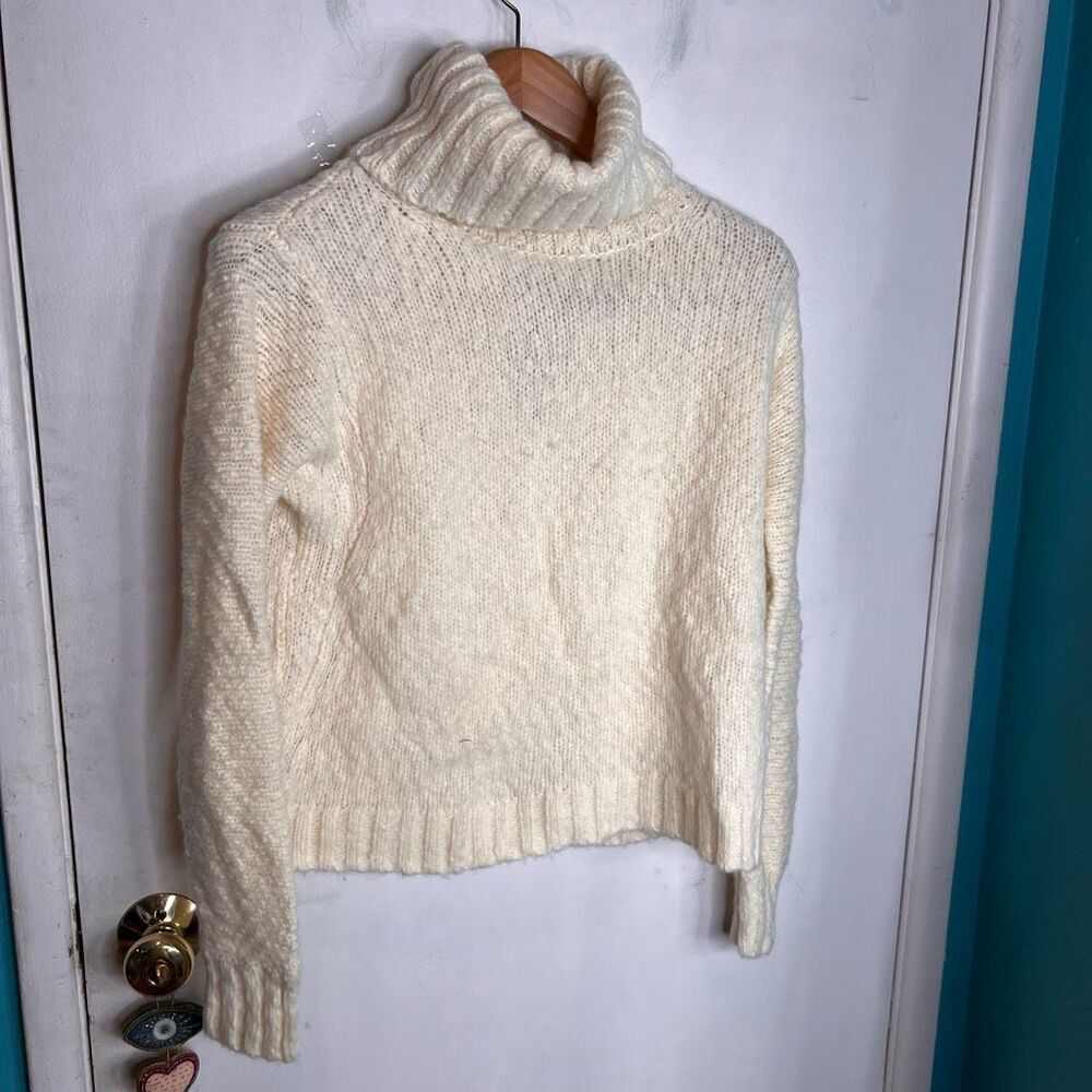 J.Crew turtle neck long sleeves chunky knit sweater new with tags